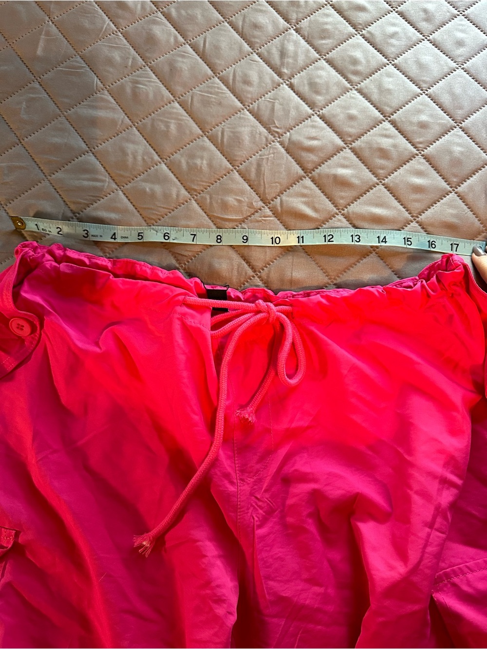 NWT Solado neon pink parachute cargo pants size large - Picture 5 of 6